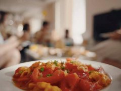 番茄炒蛋視頻營銷火了，爭議的背后到底有著怎樣的套路？